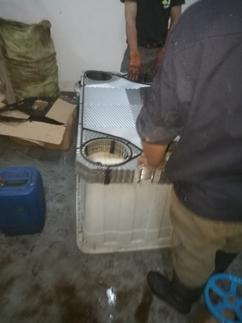 ��ʽ�Q�����ܷ�|ճ��