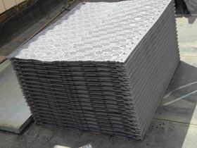 ˹�l����s������